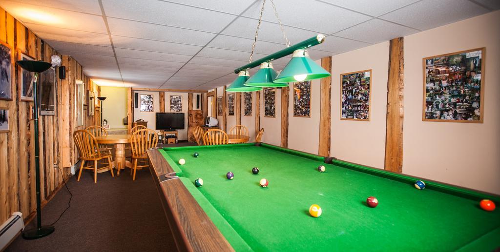 Mulvehill Creek Wilderness Inn And Wedding Chapel Revelstoke Exterior foto