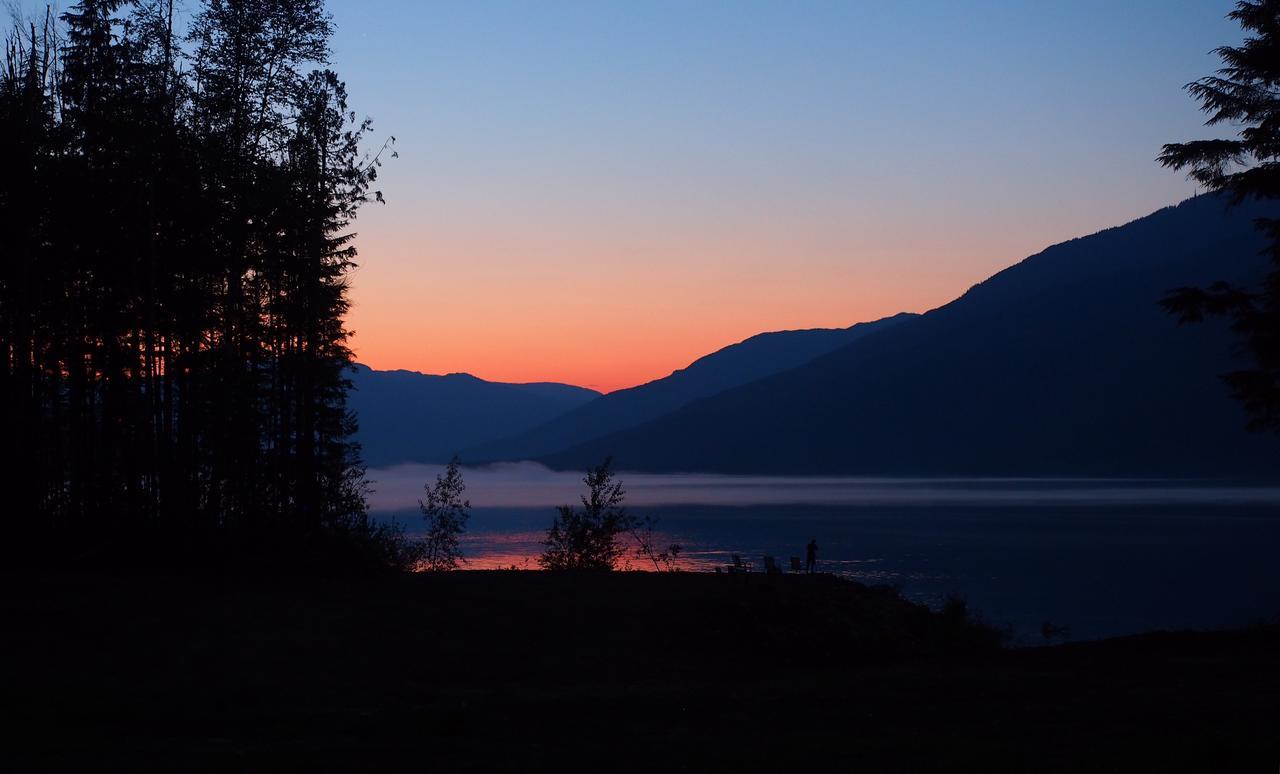 Mulvehill Creek Wilderness Inn And Wedding Chapel Revelstoke Exterior foto